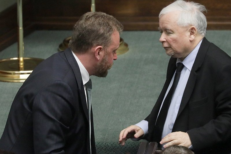 Niemiecki dziennik "Süddeutsche Zeitung" opisuje kontrowersje wokół polskiego ministra zdrowia Łukasza Szumowskiego.