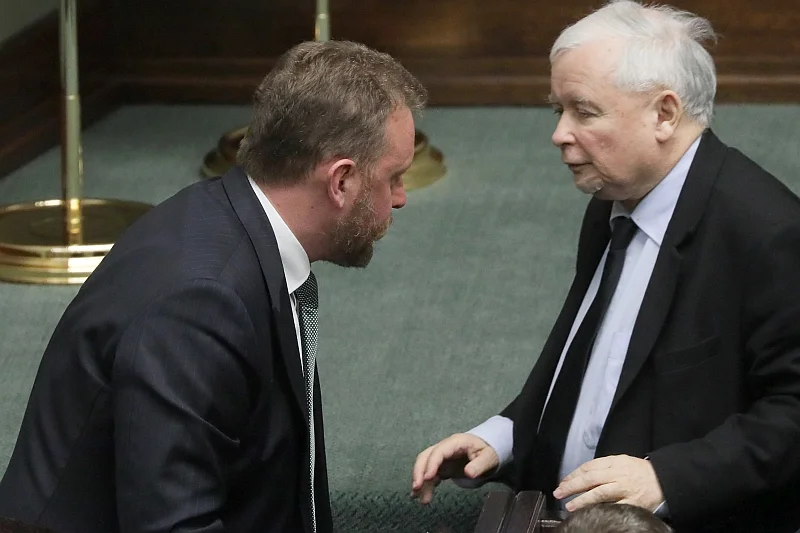Niemiecki dziennik "Süddeutsche Zeitung" opisuje kontrowersje wokół polskiego ministra zdrowia Łukasza Szumowskiego.