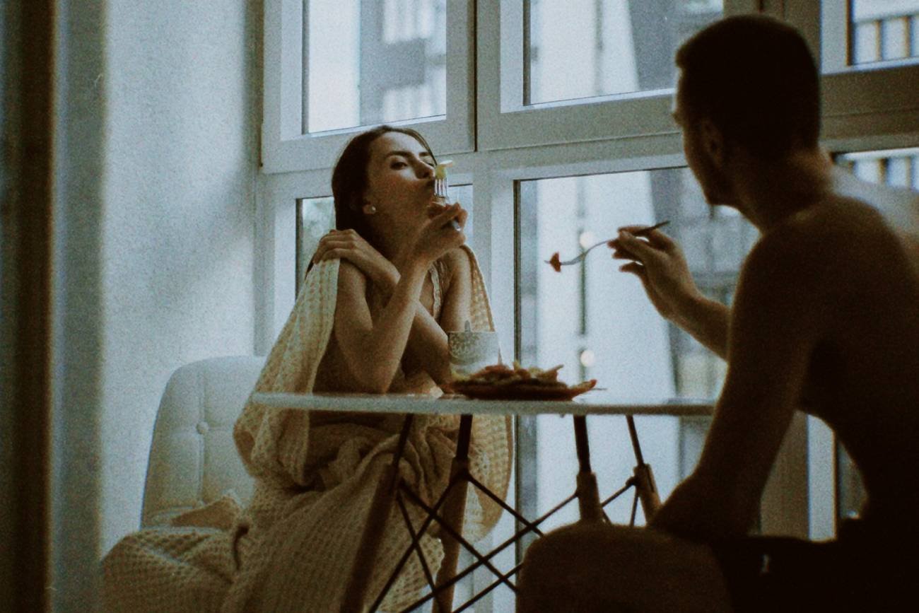 Dawn dating to trend w randkowaniu rano. Single umawiają się na śniadanie