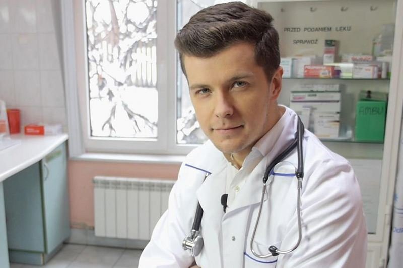 Radek Kotarski to twórca internetowego programu "Polimaty"