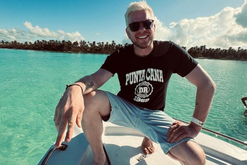 Kim jest nowa dziewczyna Filipa Chajzera. Partnerka jest dużo młodsza