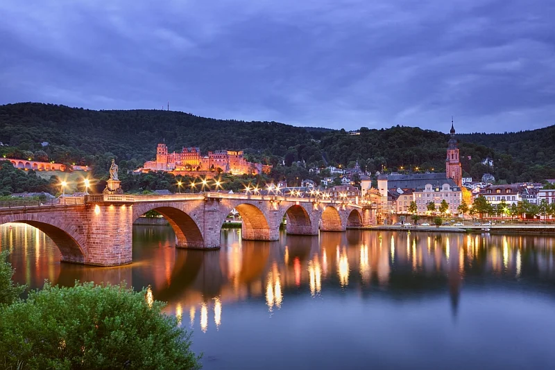 Heidelberg leży na terenie Parku krajobrazowego Dolina Neckaru-Odenwald (Naturpark Neckartal-Odenwald)
