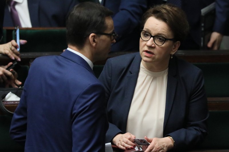 Annę Zalewską przed wyborami do Europarlamentu czeka jeszcze trochę nieprzyjemności.