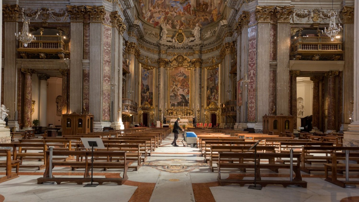 Kościół w Rzymie zarabia na turystach. Bilety wstępu to przy tym nic