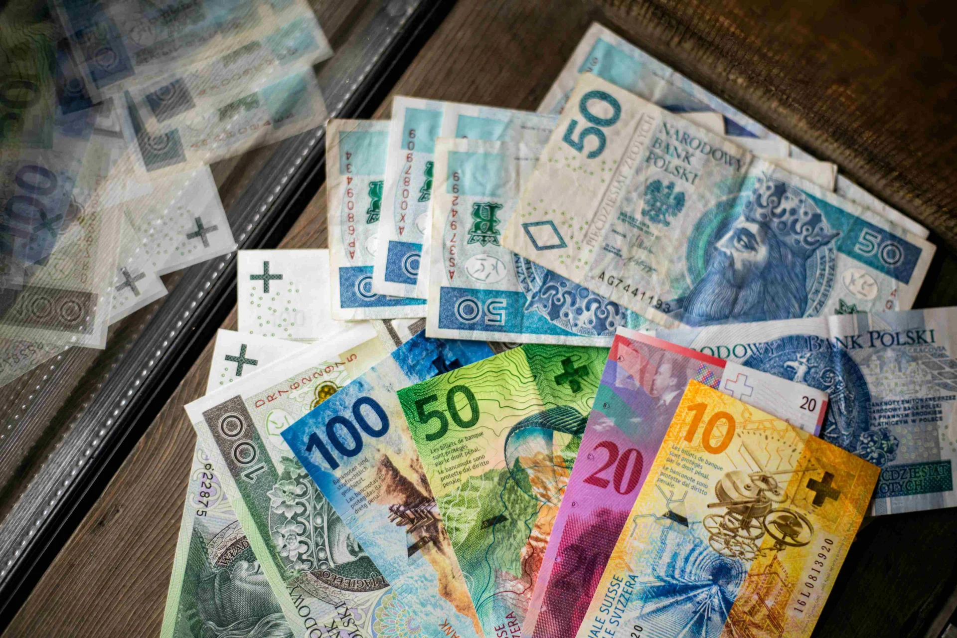 KNF ma złożyć przełomową propozycję dla frankowiczów i banków.