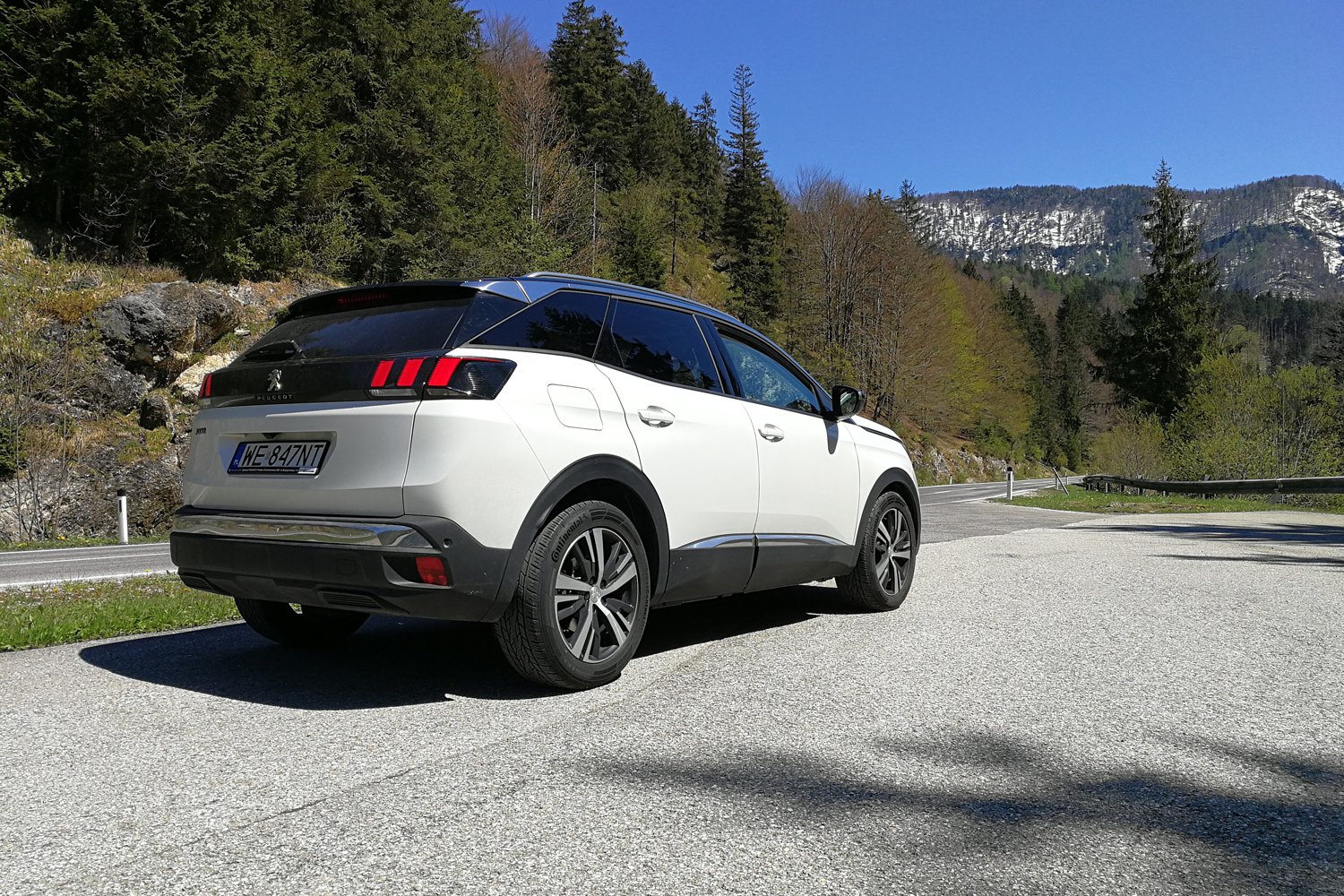 Nowy Peugeot 3008 został wybrany Samochodem Roku 2017.