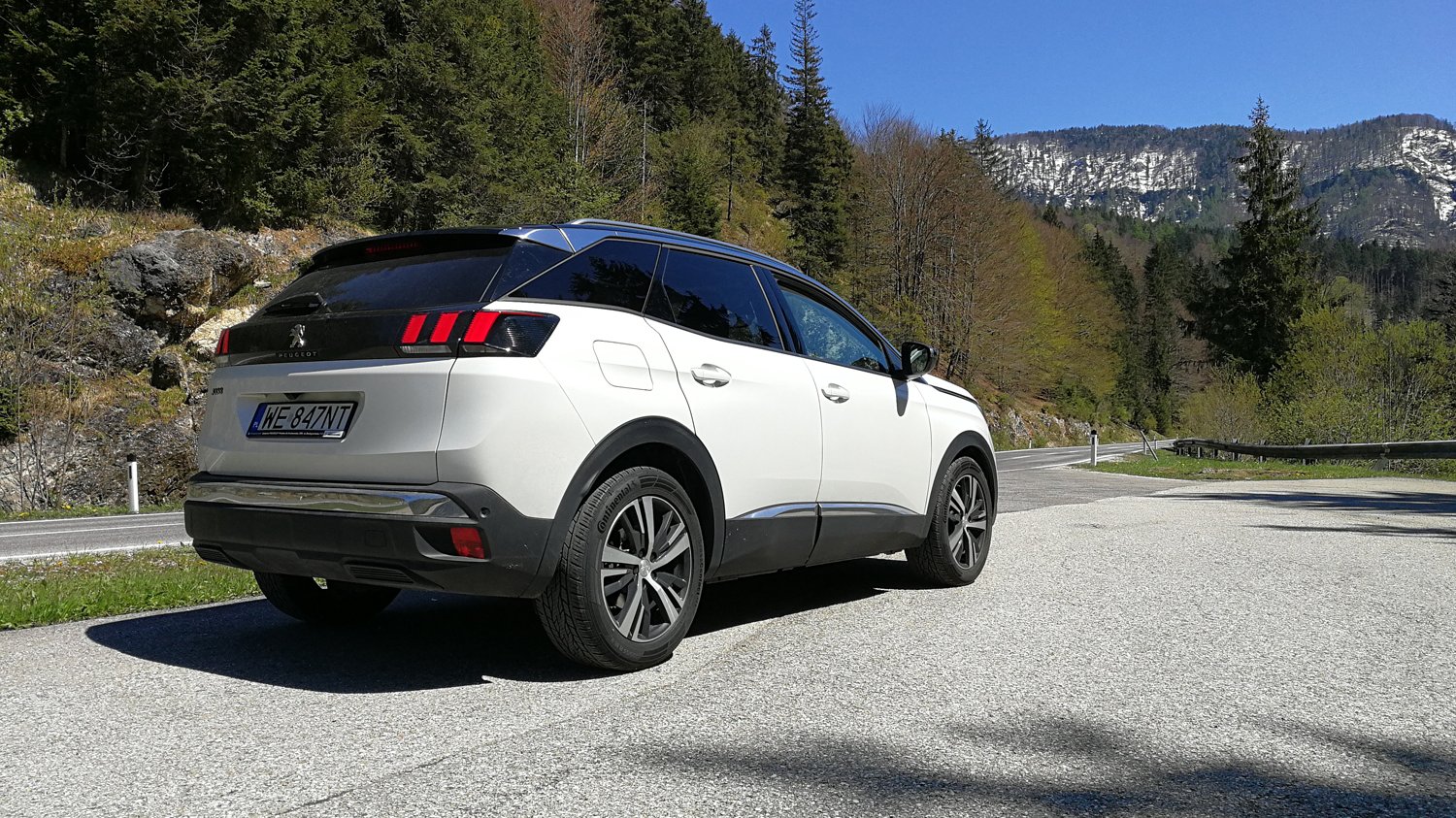 Nowy Peugeot 3008 został wybrany Samochodem Roku 2017.