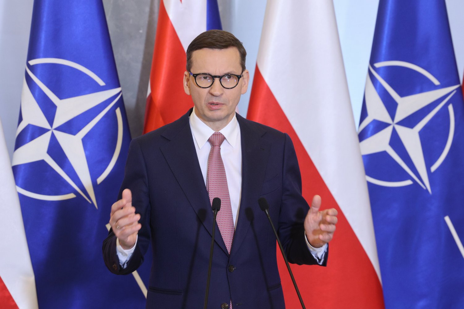 Morawiecki w swoim komunikacie podkreślał, że działania Rosji to realna groźba wojny, a nie ćwiczenia.