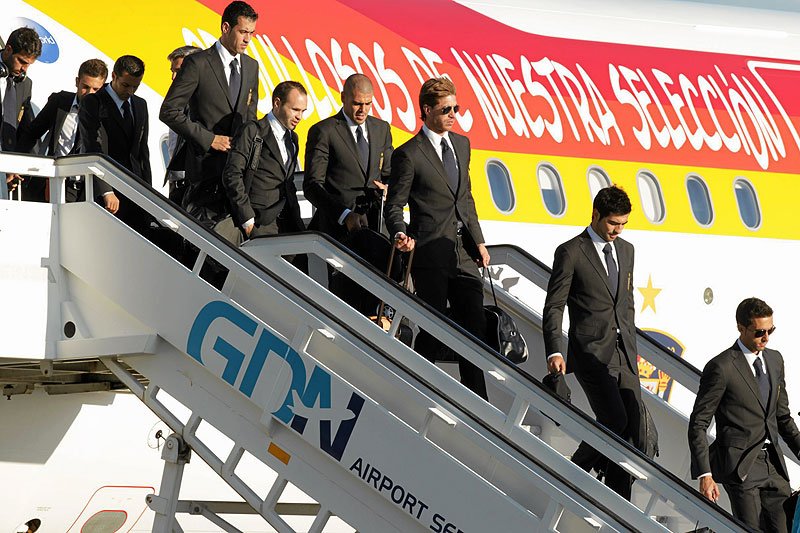 Reprezentacja Hiszpanii tuż po przylocie