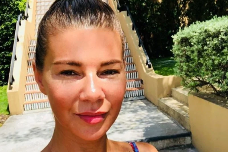 Edyta wygląda na szczęśliwą