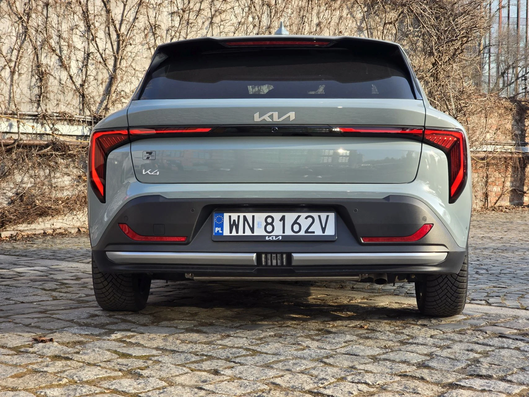 KIA K4
