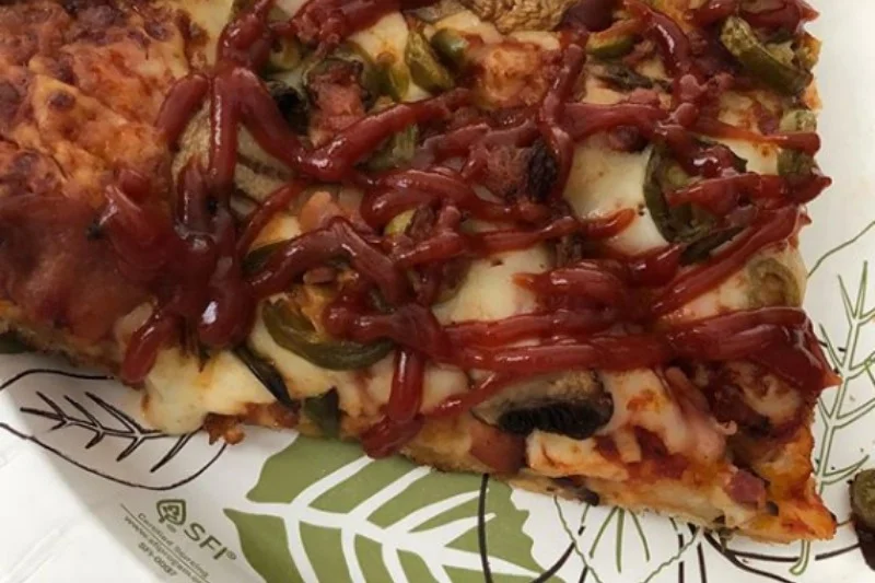 Pizza z keczupem