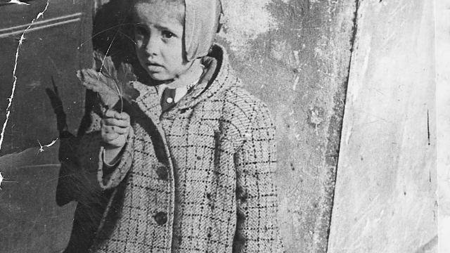 Roma Ligocka w Krakowie, ok. 1943 r.