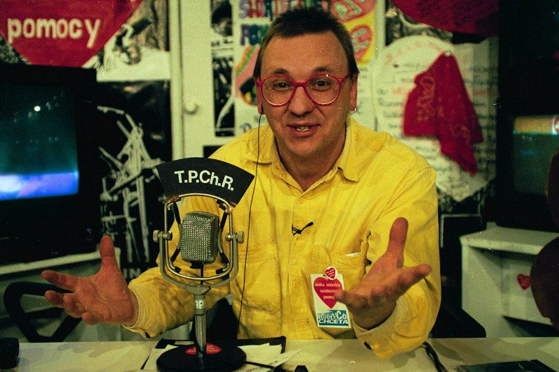 Wyobraź sobie, że Wielkiej Orkiestry nie ma i nigdy nie było. Ilu Polaków byłoby mniej? Tysiące!