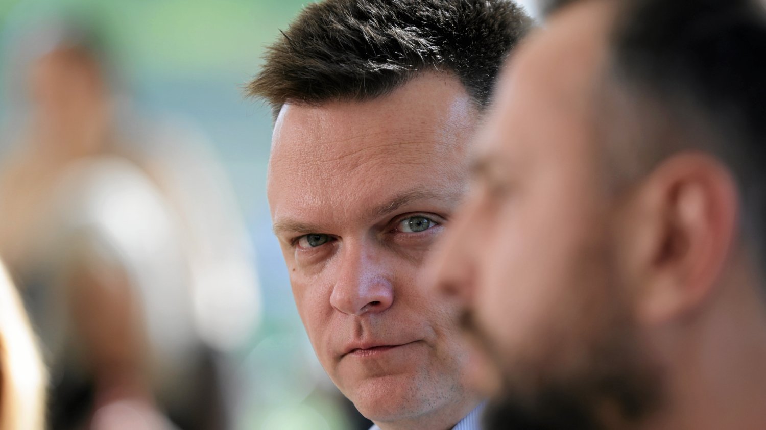 Nowy sondaż partyjny. Dwie partie w dramatycznej sytuacji