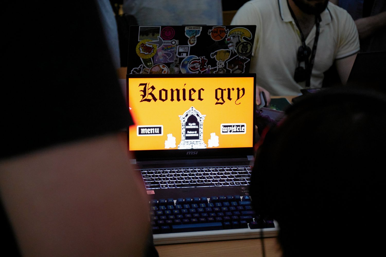 Okazuje się, że granie wcale nie musi szkodzić – a wręcz może wspierać zdrowie psychiczne i rozwój mózgu.