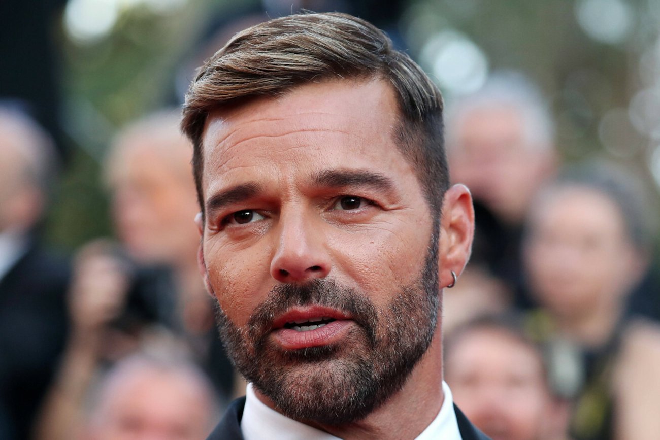 Siostrzeniec Ricky’ego Martina ponownie oskarża go o molestowanie seksualne.