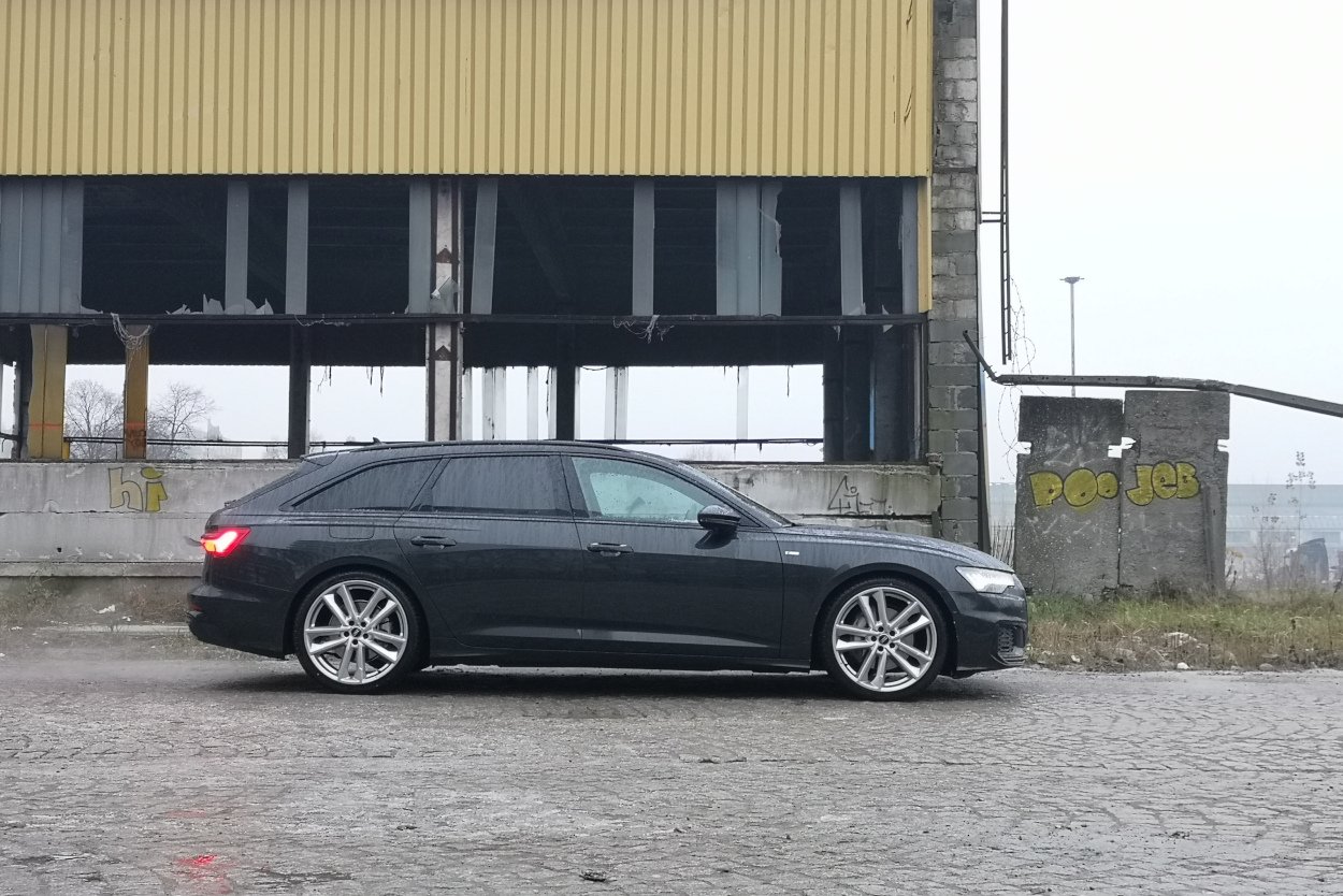 Audi A6 Avant to kombi w dieslu, które dla jednych będzie nudne, dla innych okaże się autem marzeń.