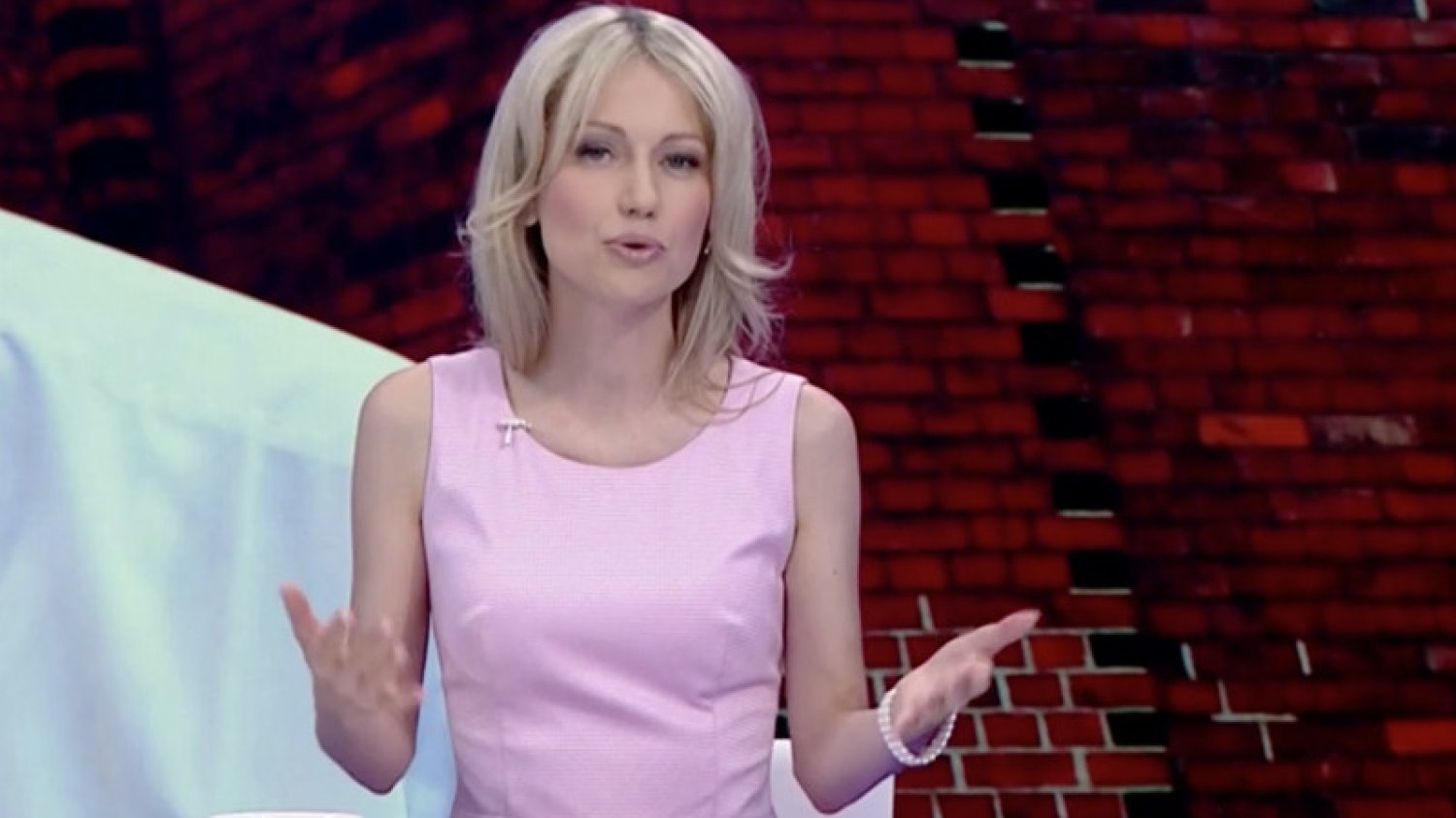 Magdalena Ogórek chciała udowodnić wyższość TVP Info nad konkurencją. TVN24 odpowiedziała faktami.