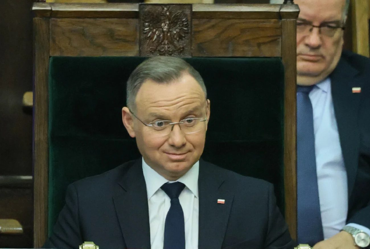Mowa ciała Andrzeja Dudy. Tak wyglądał w czasie wystąpienia w Sejmie Mowa ciała Andrzeja Dudy. Tak wyglądał w czasie wystąpienia w Sejmie