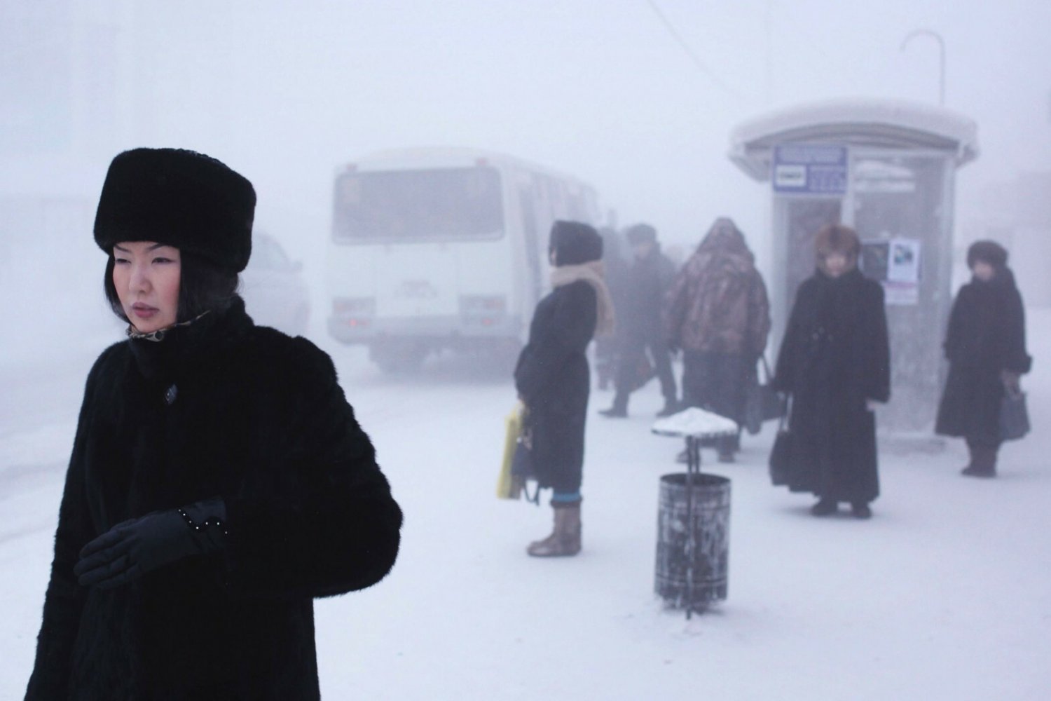 We wsi Tomtor, w Jakucji odnotowano temperaturę -60 stopni Celsjusza.