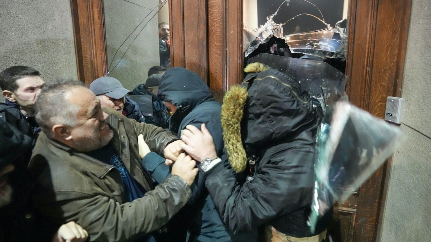 W Serbii doszło do powyborczych protestów.