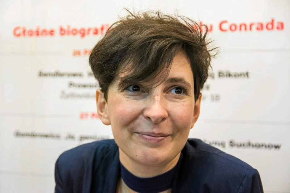 Klementyna Suchanow została w czwartek zatrzymana przed budynkiem Trybunału Konstytucyjnego, Klementyna Suchanow została w czwartek zatrzymana przed budynkiem Trybunału Konstytucyjnego