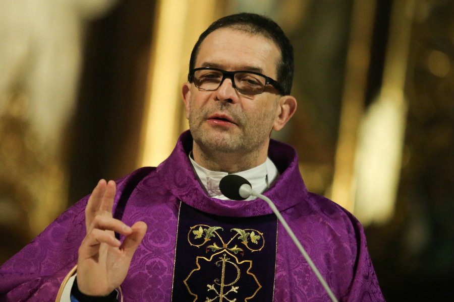 Ksiądz Jacek Stryczek, twórca sukcesu Szlachetnej Paczki, na co dzień pełni posługę w krakowskiej parafii.