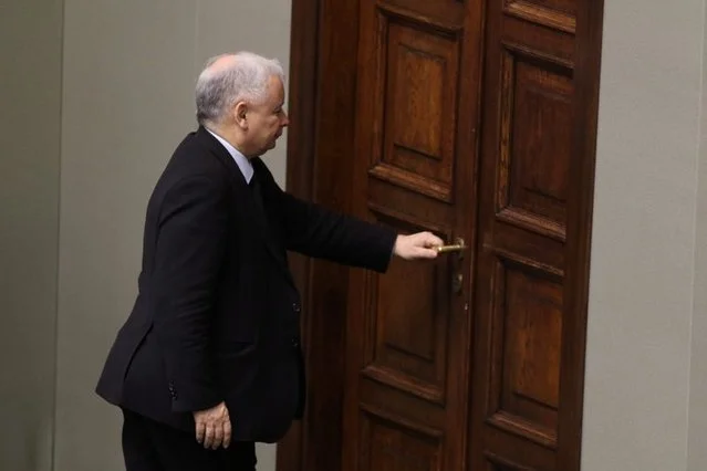 Jarosław Kaczyński to poseł, na którego donosy do prokuratury składają i posłowie PO, i Nowoczesnej.
