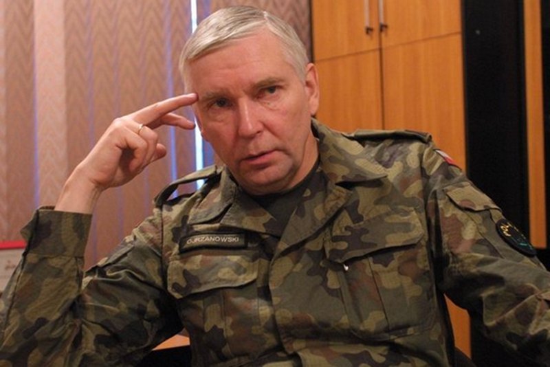 Generał Ojrzanowski punktuje niekompetencje władzy wobec armii. Jak wypadają rządy PiS?