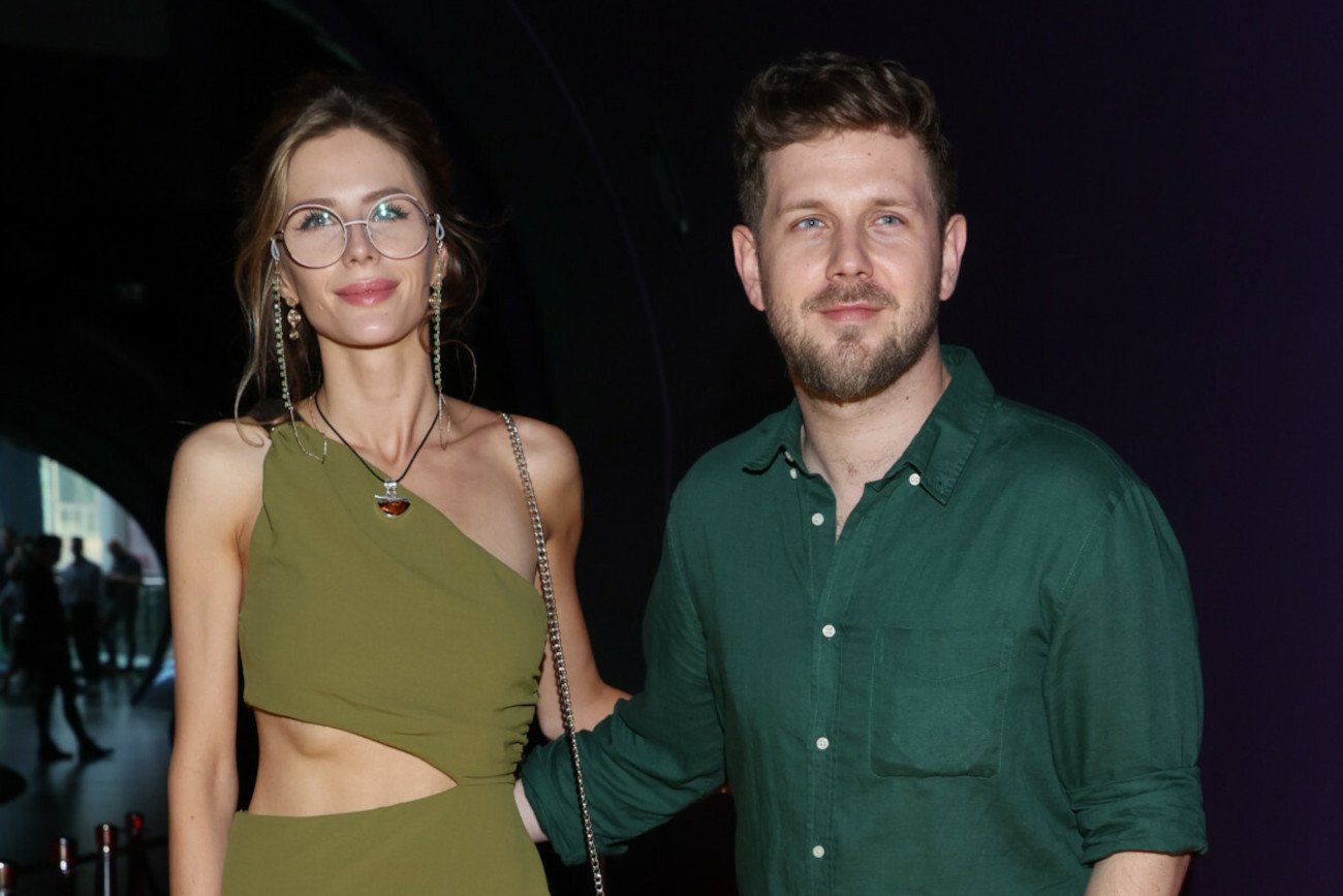 Antek Królikowski nadal jest w związku z Izabelą.