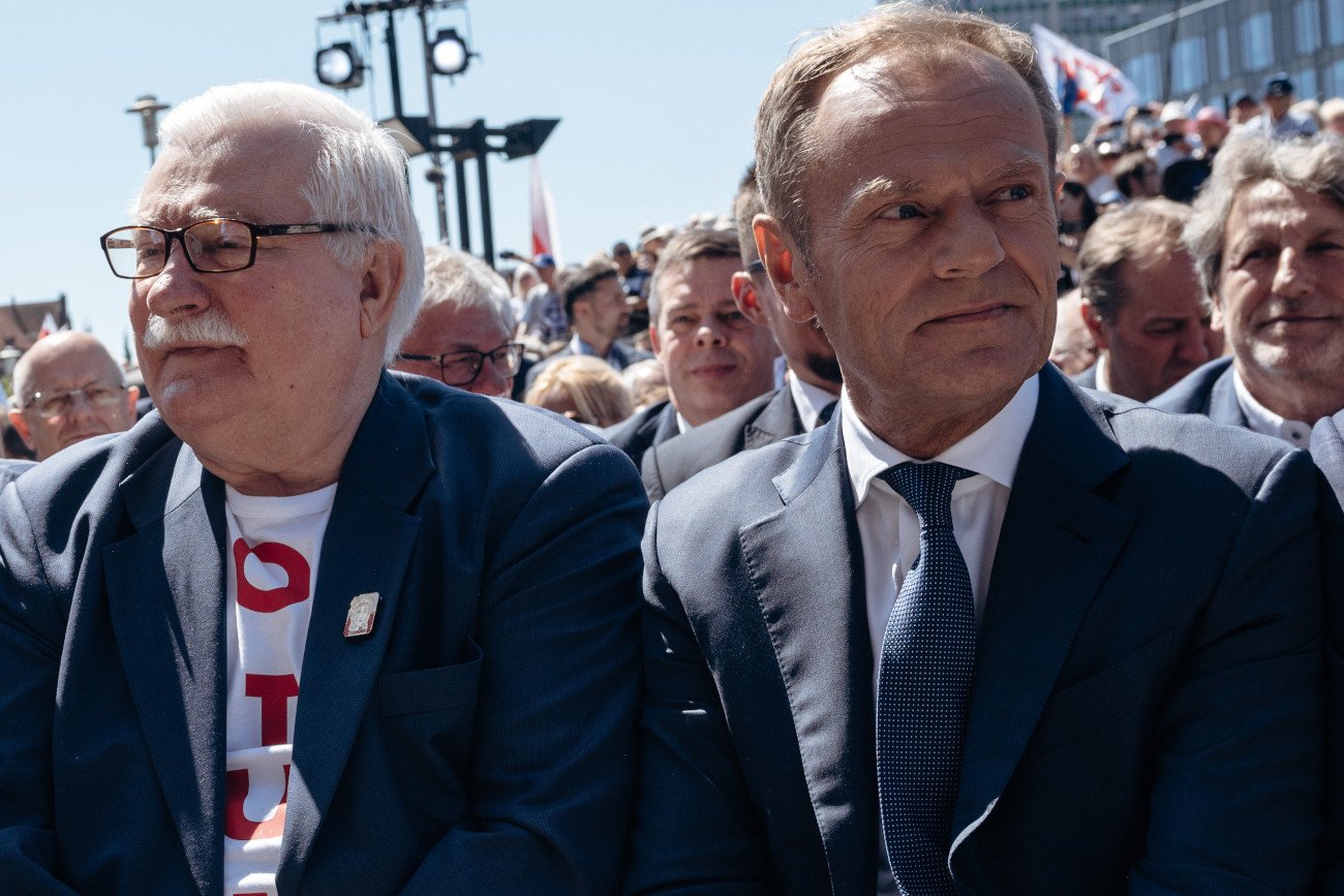 Według Lecha Wałęsy, Tuskowi "trzeba pomóc, dać mu zwyciężyć".