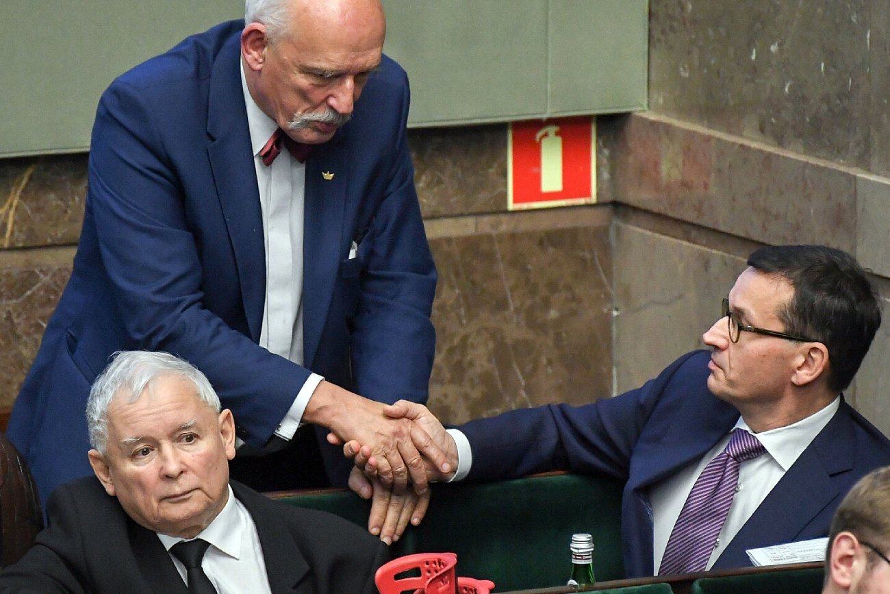 Po wyborach koalicja PiS-Konfederacja powinna mieć większość w Sejmie. Po wyborach koalicja PiS-Konfederacja powinna mieć większość w Sejmie.