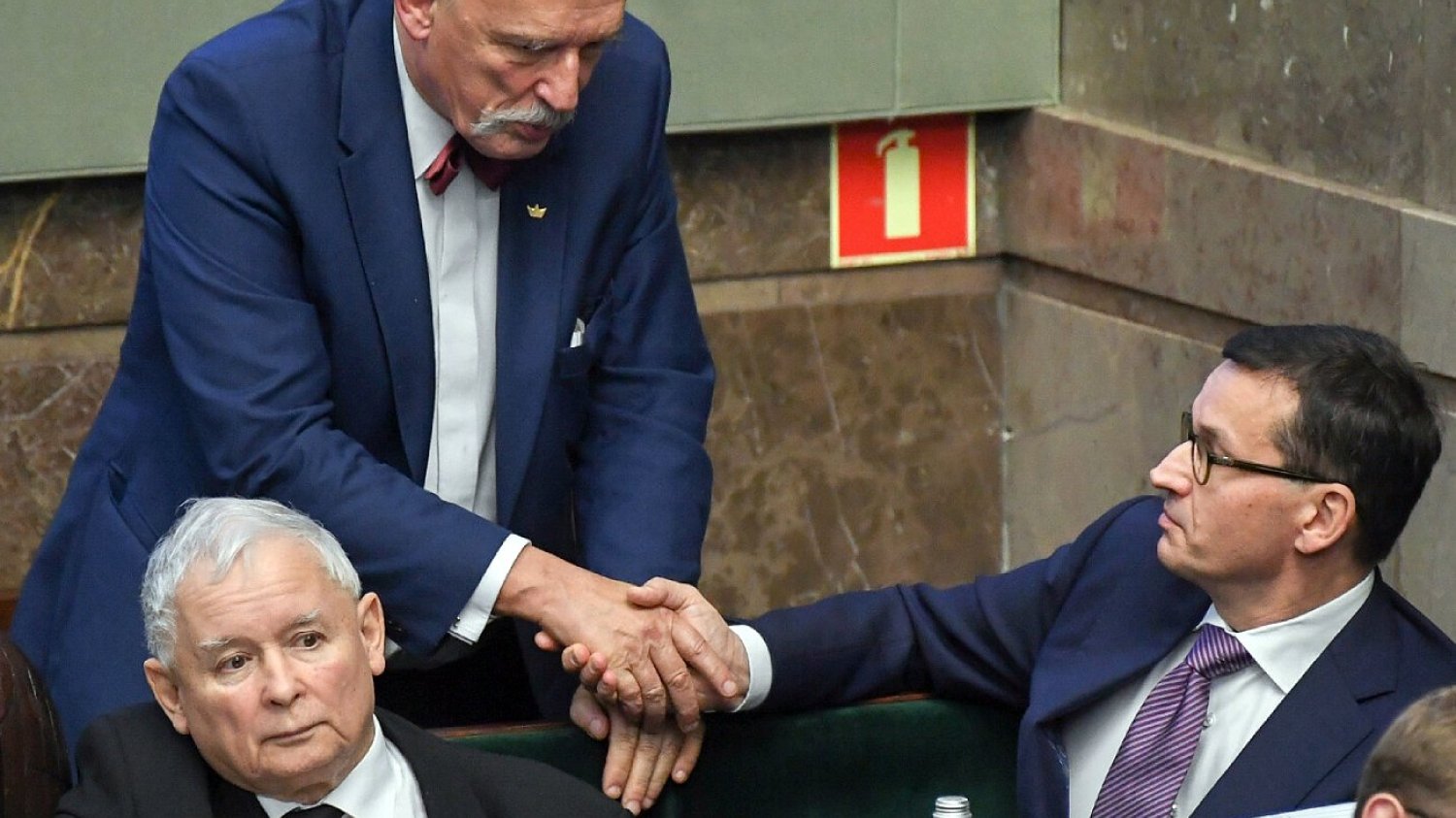 Po wyborach koalicja PiS-Konfederacja powinna mieć większość w Sejmie. Po wyborach koalicja PiS-Konfederacja powinna mieć większość w Sejmie.