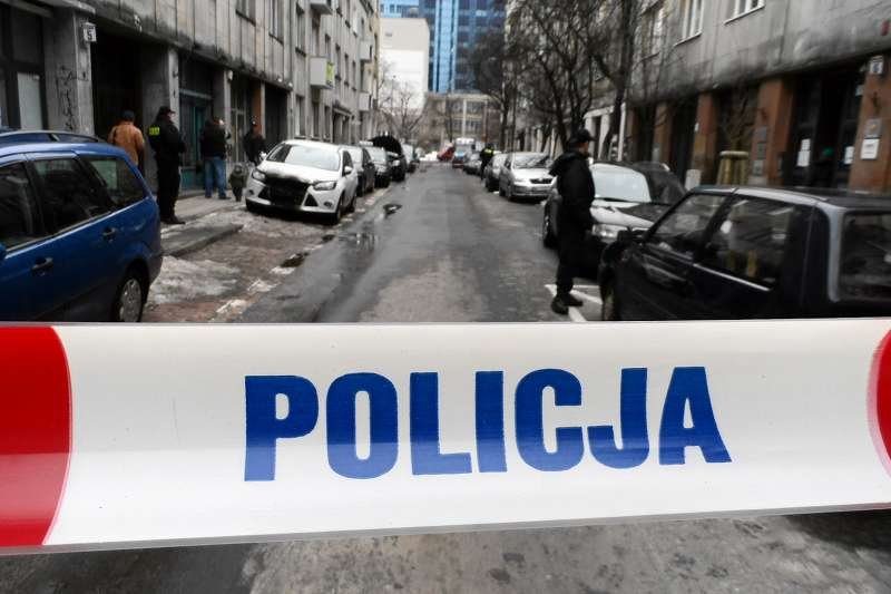 Podpalacz Jacek T. znów podpalił samochody na ulicy Oleandrów, policja go zatrzymała po raz trzeci. Czemu jeszcze nie siedzi w więzieniu? – pytają internauci