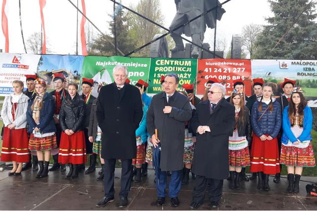 Jarosław Gowin otwierał dziś zawody o tytuł "Chłopa roku"