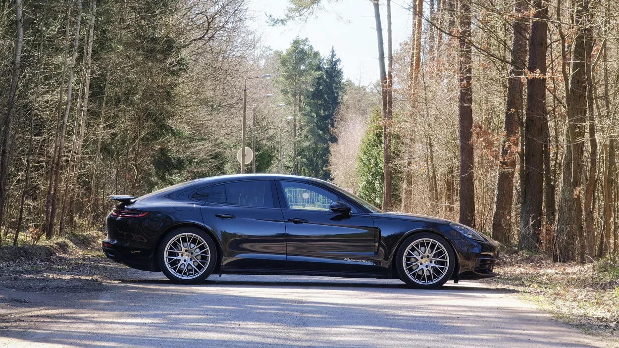 Porsche Panamera kończy już 10 lat.