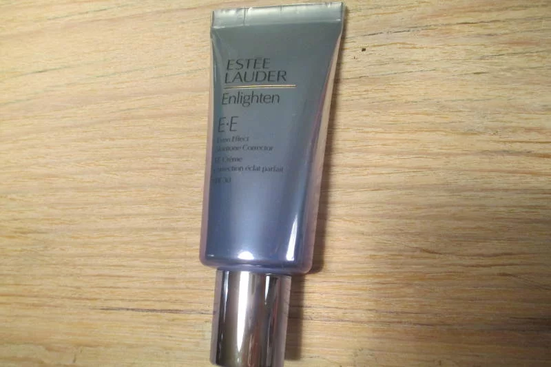 EE Even Effect Skintone Corrector Enlighten Estee Lauder