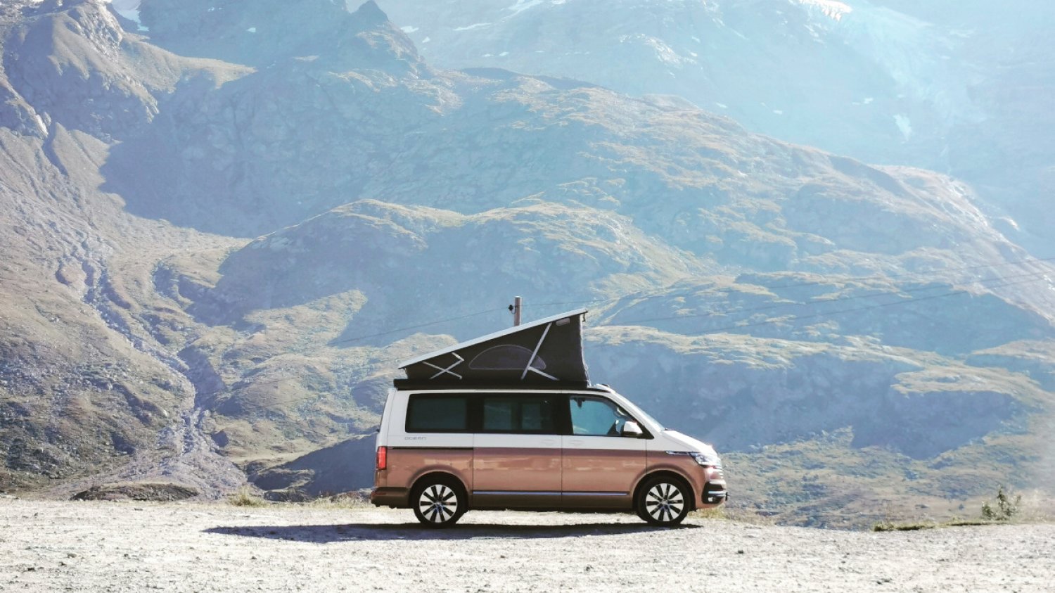 Volkswagen California T6.1 w wersji Ocean to doskonały pomysł na wakacje. Zwłaszcza w dobie koronawirusa.