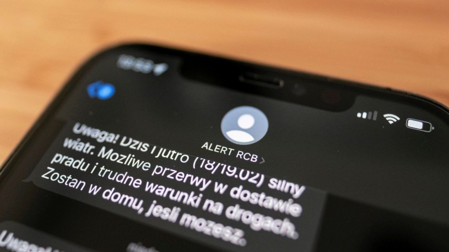 Już nie tylko alert RCB. Pojawi się nowe, szybsze narzędzie ostrzegania. Alert informacyjny uzupełni alert RCB. Polacy będą szybciej ostrzegani.