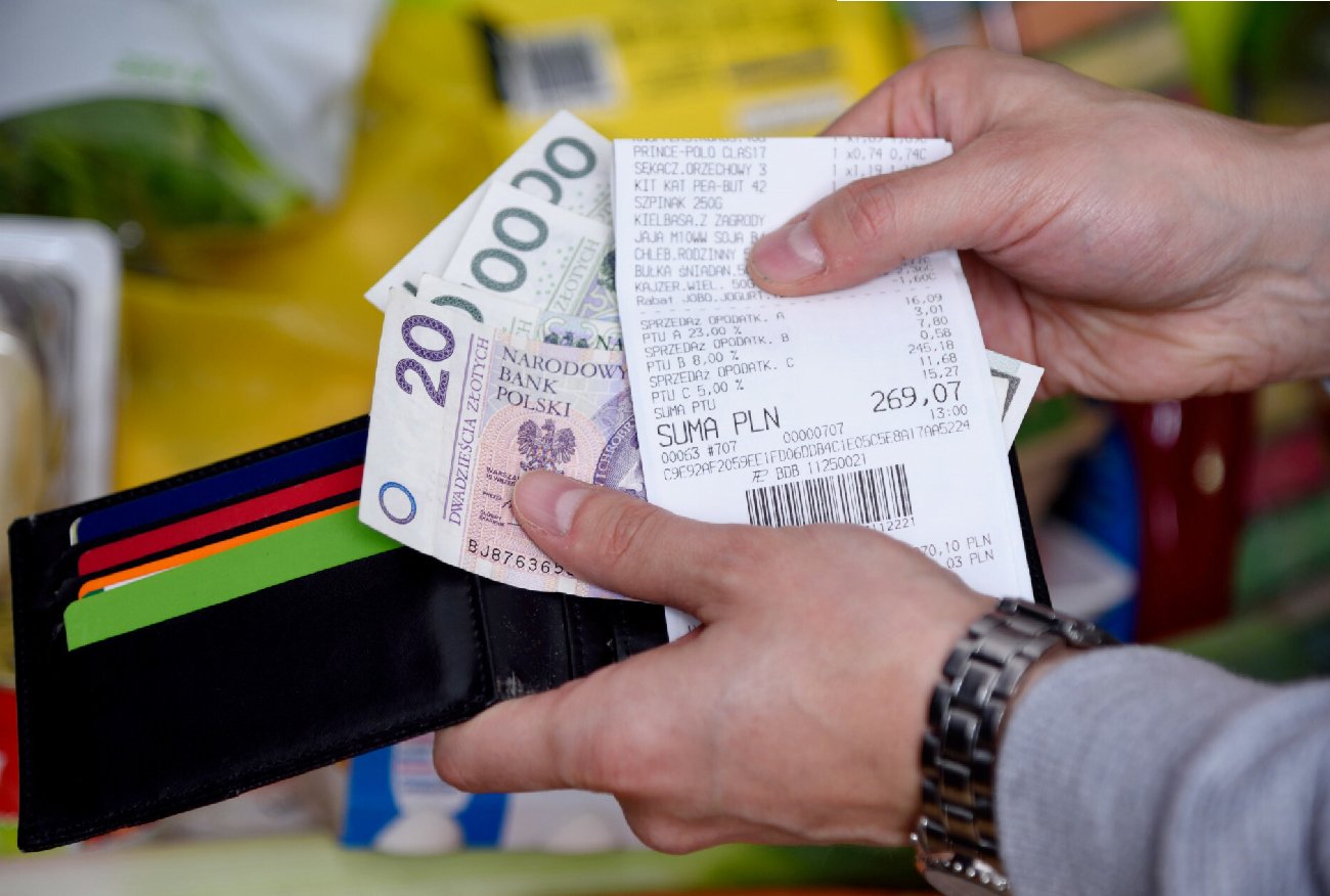 Cen w sklepach boimy się bardziej od Putina. Polacy ujawnili swoje największe obawy