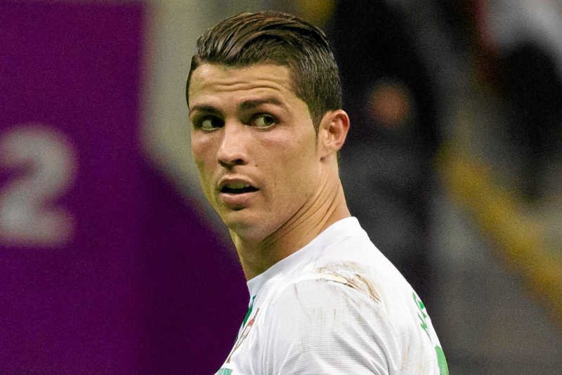 Ronaldo przed przejściem do Realu Madryt odrzucił ofertę Barcelony, na którą namawiał go Alex Ferguson