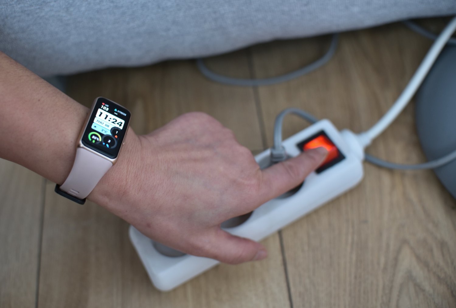 Najwięksi i najmniejsi "złodzieje prądu" w domu. Co ile kosztuje?