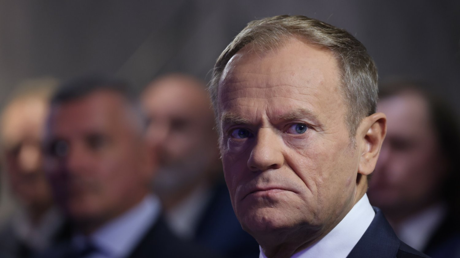 Donald Tusk napisał do Elona Muska w sprawie nowych zmian wprowadzonych na Twitterze.