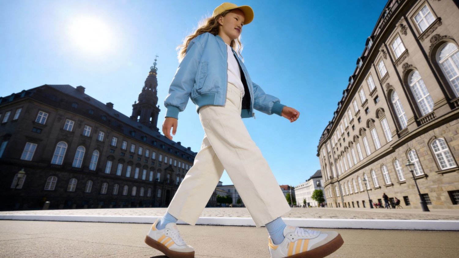 Bezpieczne materiały i wygoda – jak mądrze kupować odzież dziecięca przez internet?