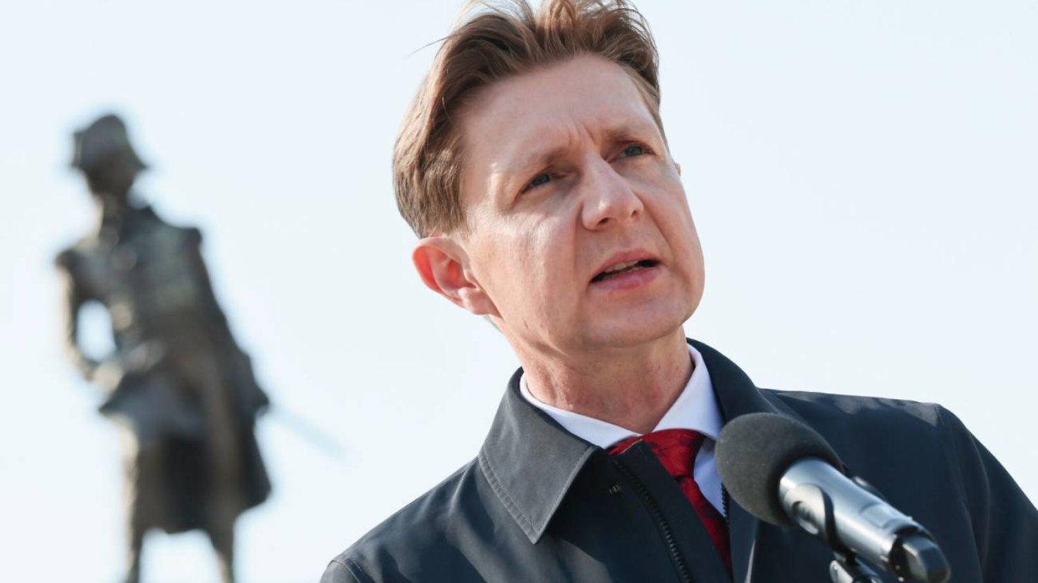 Kim jest Artur Bartoszewicz? Kandydat na prezydenta ma zaskakujący postulat