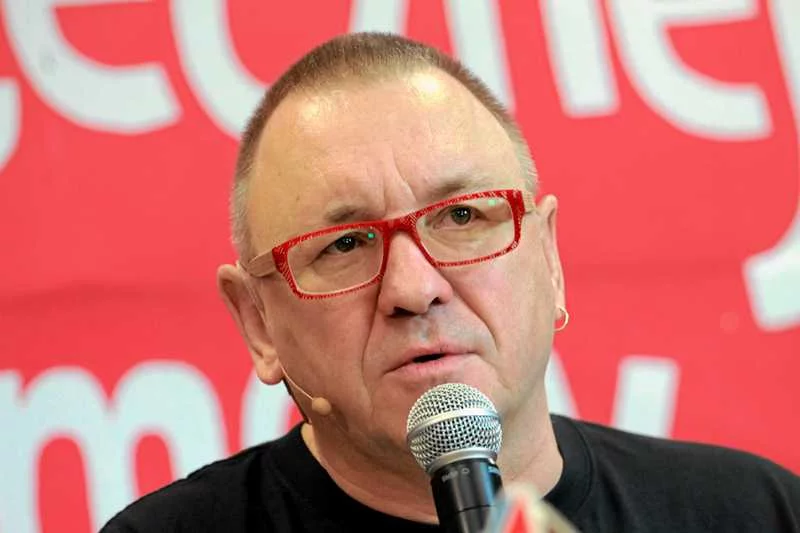 Prezes Fundacji Wielkiej Orkiestry Świątecznej Pomocy, Jerzy Owsiak. Swoją wypowiedzią o eutanazji wywołał spore poruszenie