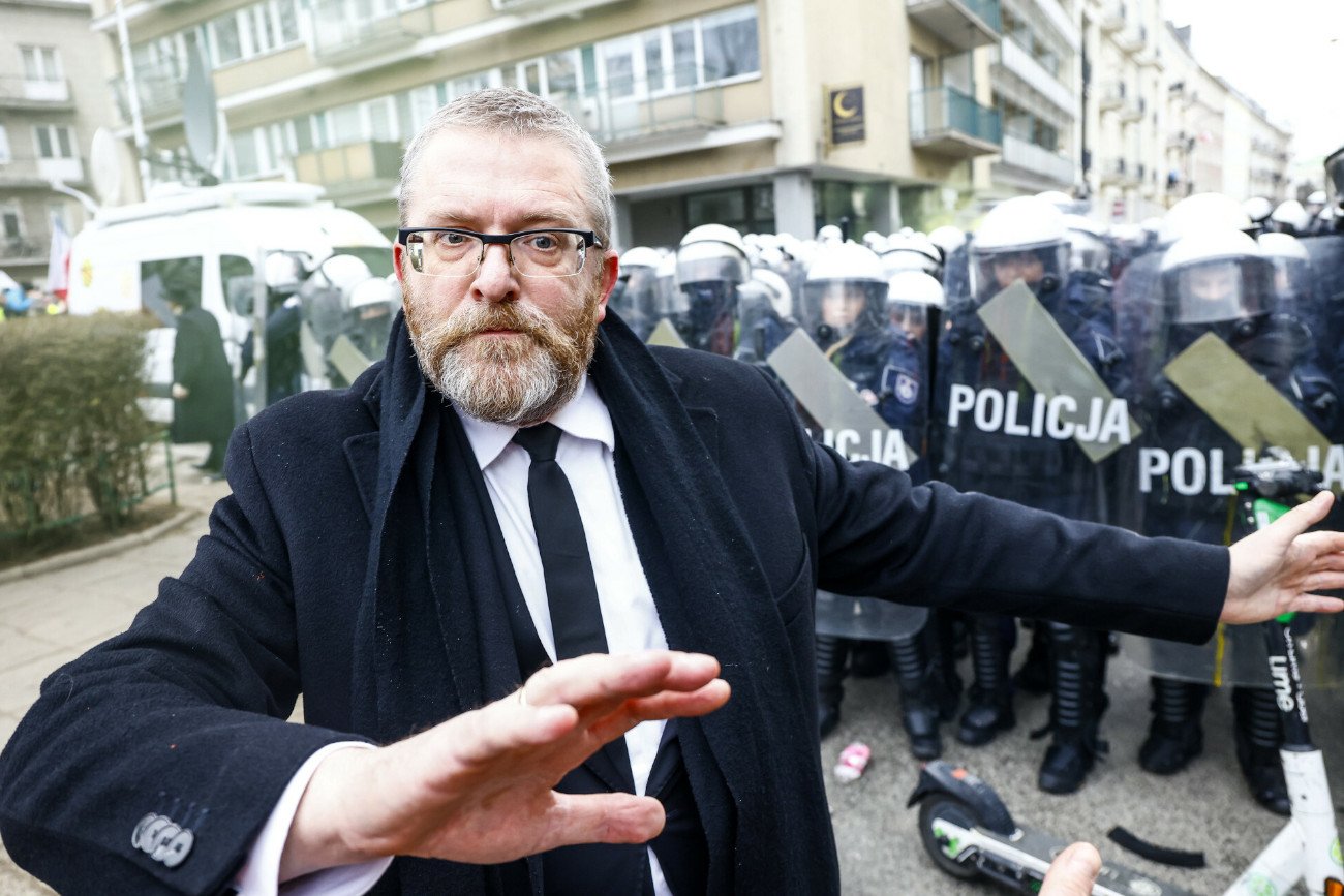 Grzegorz Braun na proteście rolników w Warszawie