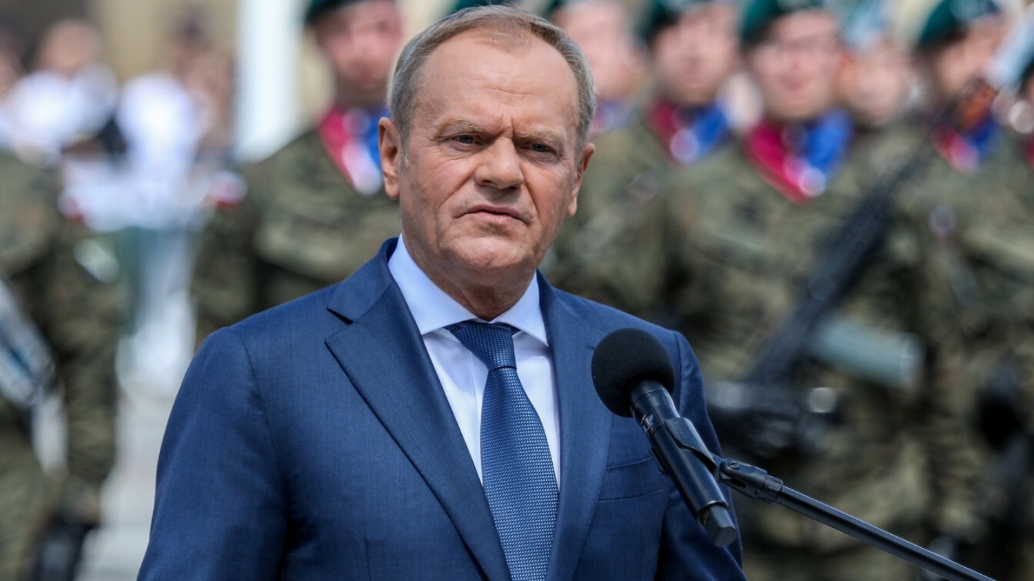 Tusk zarządzi wielką mobilizację wojskową? Wiadomo, co stoi za depeszą PAP.
