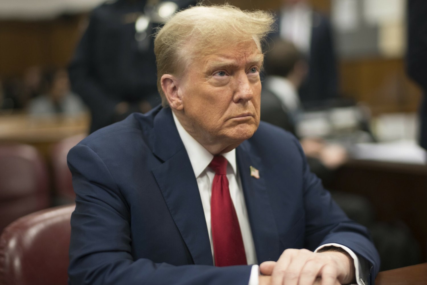 Dziwny mail Trumpa do zwolenników. Uważa, że wkrótce może trafić za kratki.